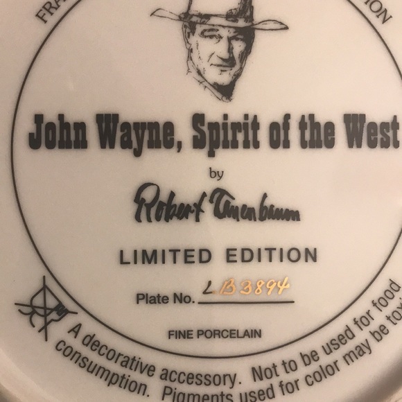John Wayne “Spirit of the West” collectors plate - Picture 4 of 6